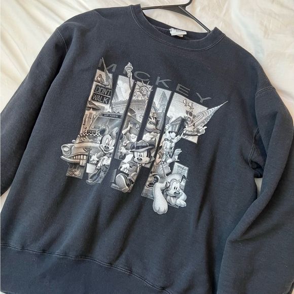 vintage Disney crew neck sweatshirt unisex - Picture 2 of 5